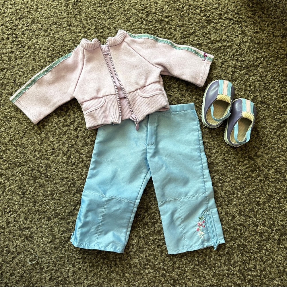 American Girl Branded 18” Doll Sporty School Outfit